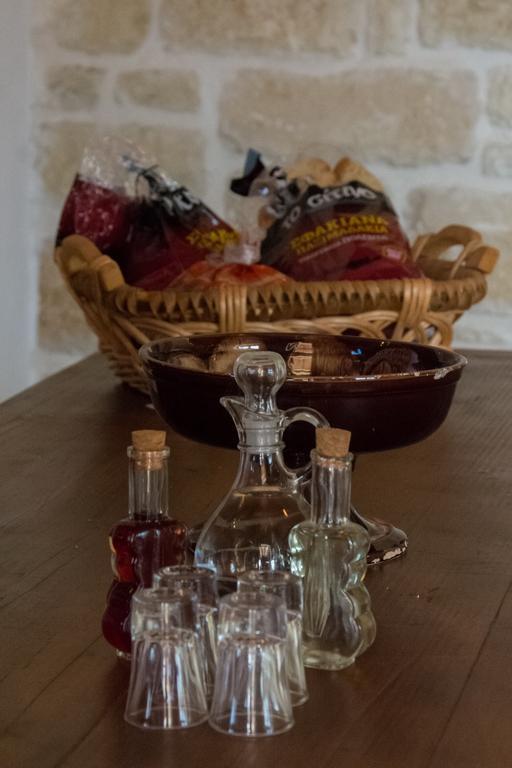 Little House On The Prairie - Chania Katokhorion  Extérieur photo
